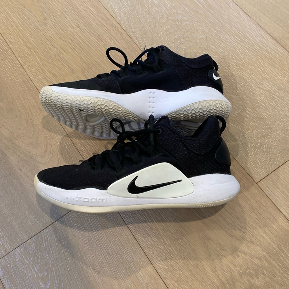 Nike Hyberdunk X Low Boys 7.5Y Sneakers